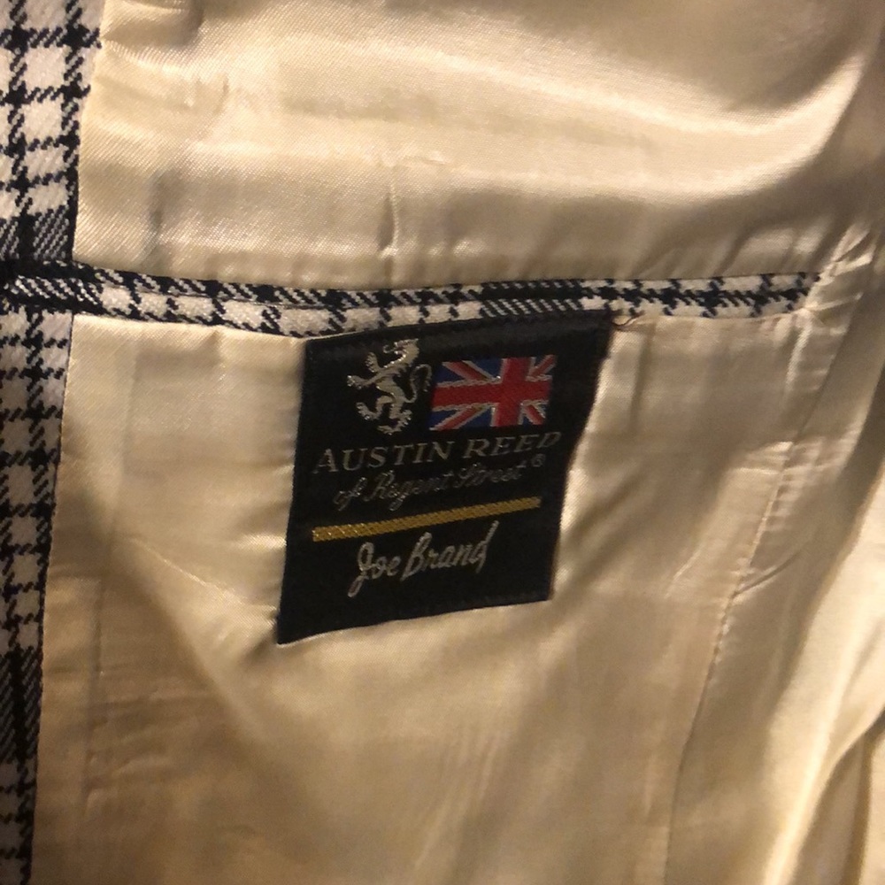Austin Reed plaid blazer - Picture 6 of 7